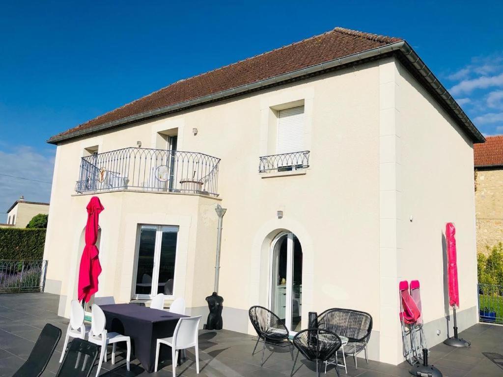 Villa FLORESSENS EN CHAMPAGNE Terrasse privative sur le vignoble à Fleury-la-Riviere Extérieur photo