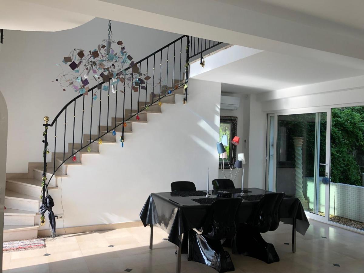 Villa FLORESSENS EN CHAMPAGNE Terrasse privative sur le vignoble à Fleury-la-Riviere Extérieur photo